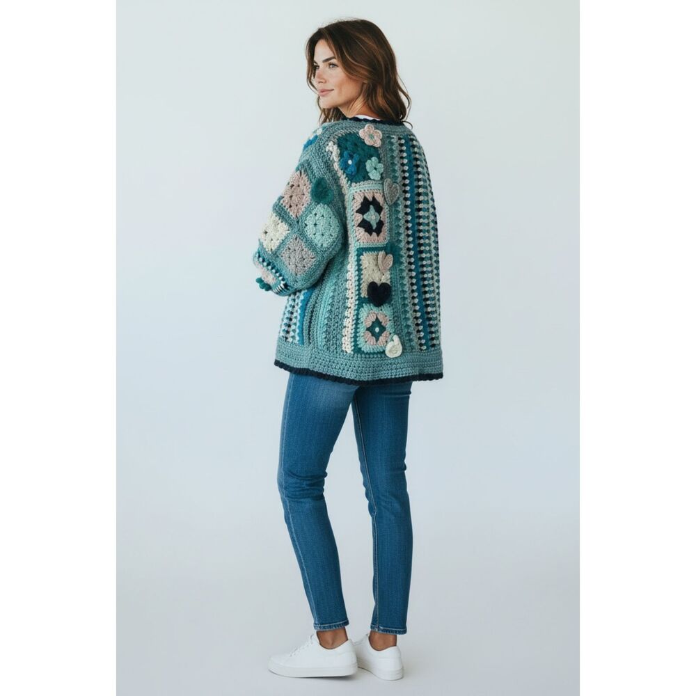 THE SECRET GARDEN Handmade Crochet Cardigan - Picture 4 of 8
